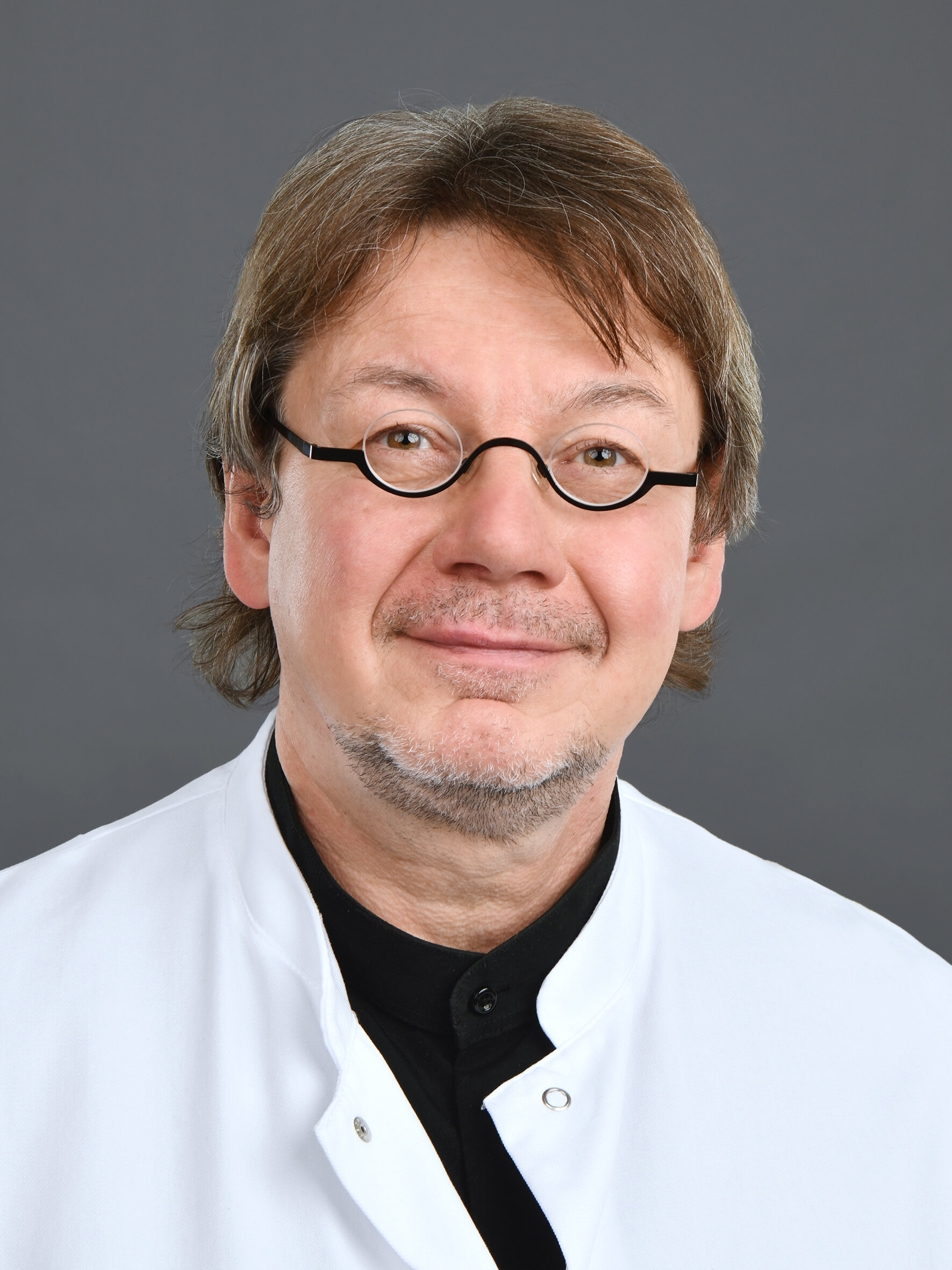 Dr. med. Ralf van den Boom